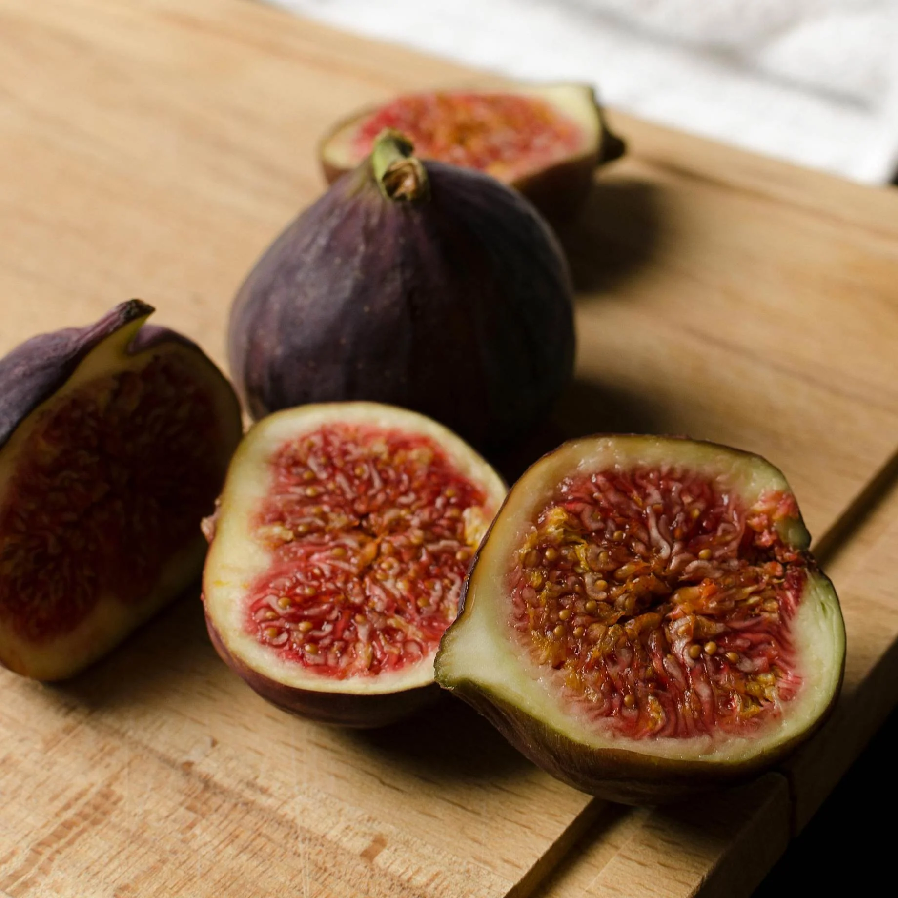 'Madeleine Des Deux Saisons' Fig Tree - Image 4